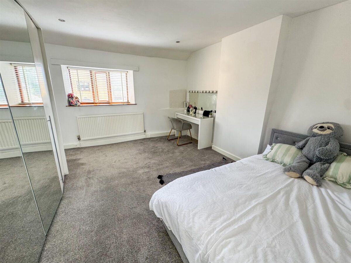 Chapel Road, Weldon, Corby