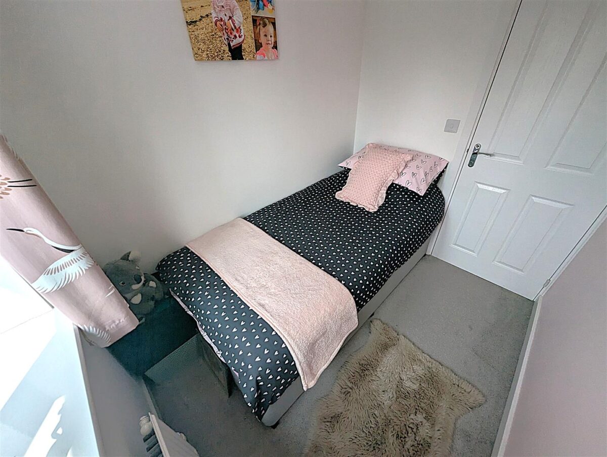 Silvester Road, Weldon, Corby