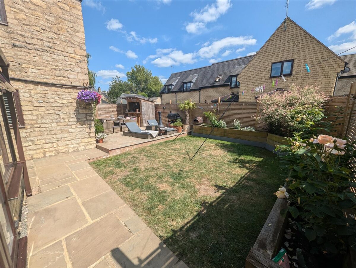 Chapel Road, Weldon, Corby