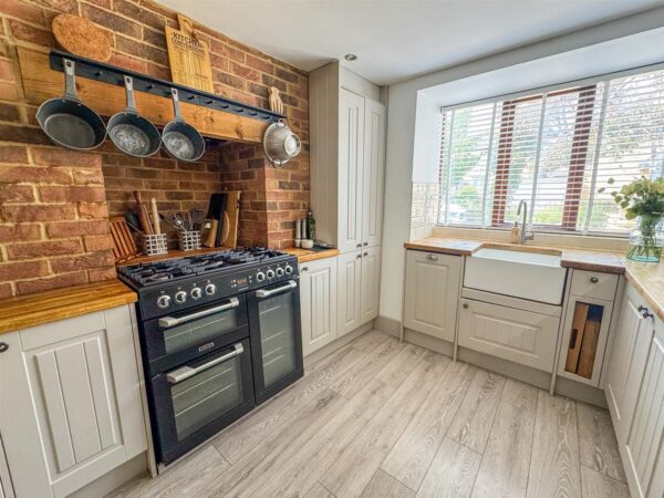Chapel Road, Weldon, Corby