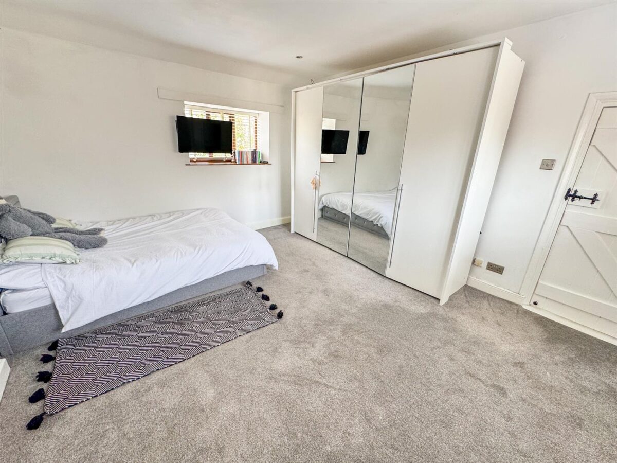 Chapel Road, Weldon, Corby