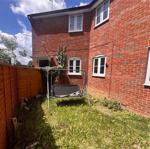 Babbage Crescent, Corby