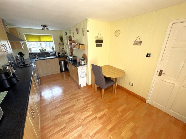 Warkton Way, Corby