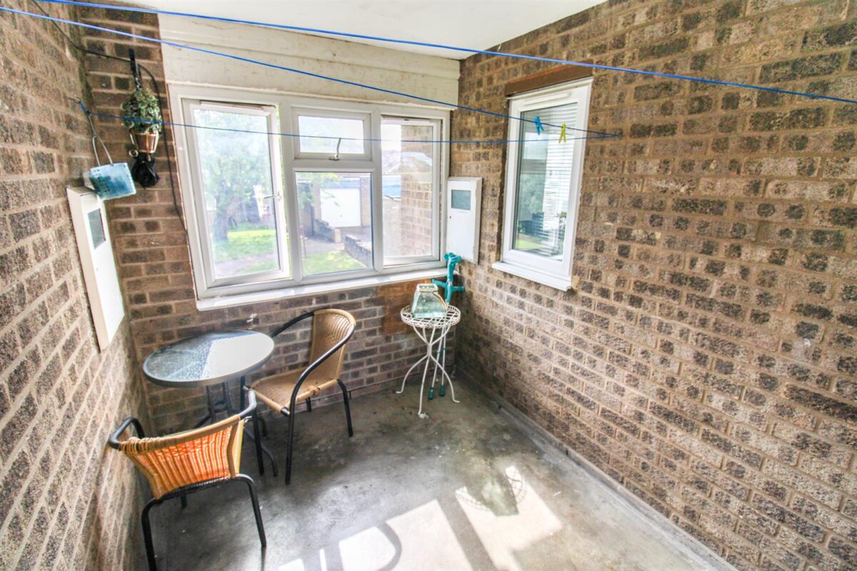 Rose Avenue, Weldon, Corby