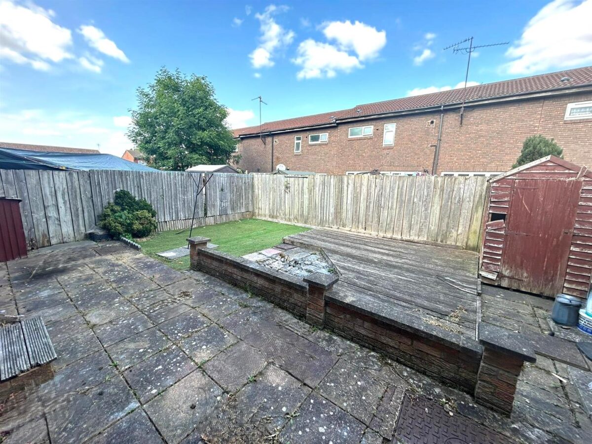 Steyning Close, Corby