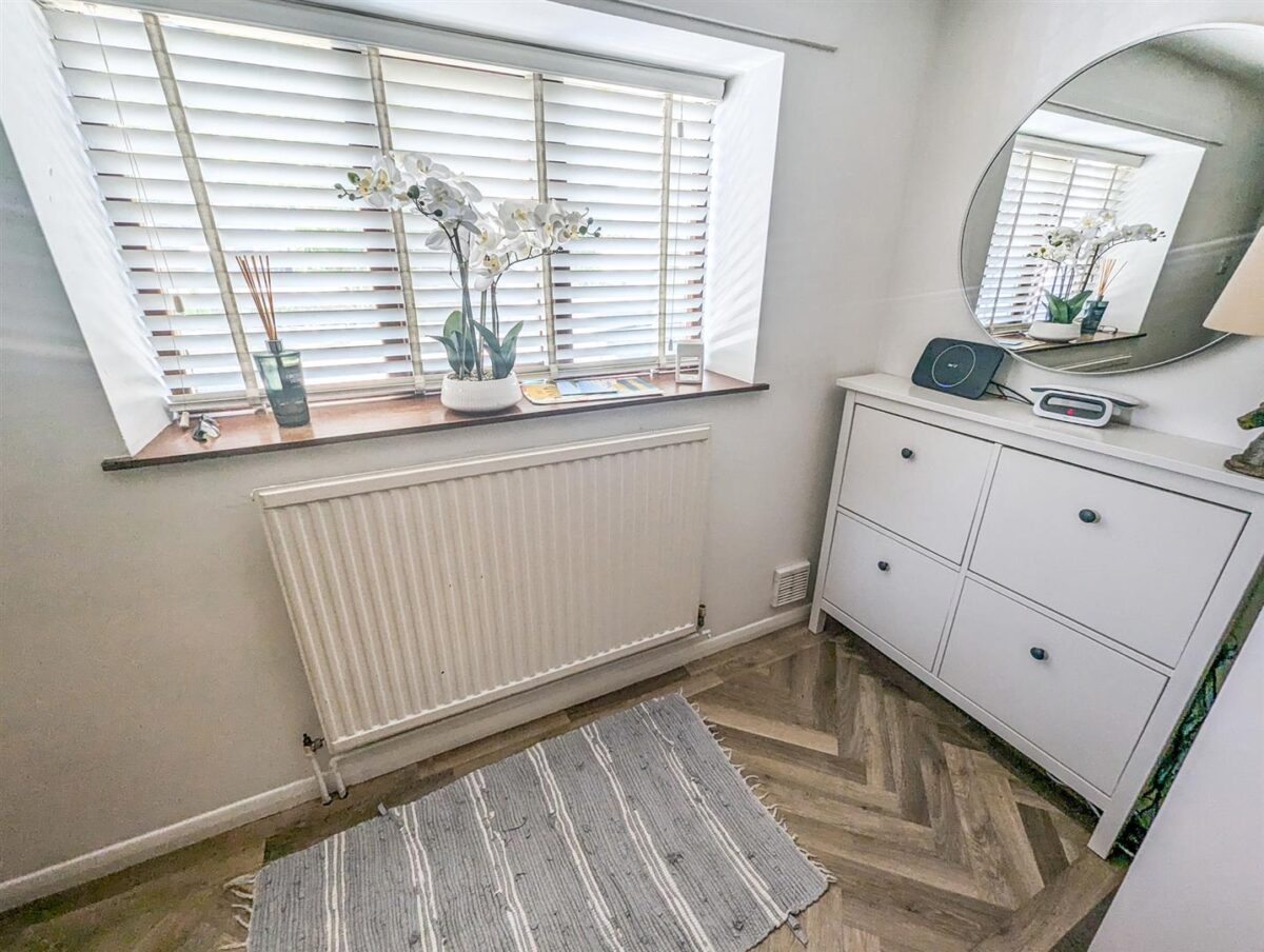 Chapel Road, Weldon, Corby