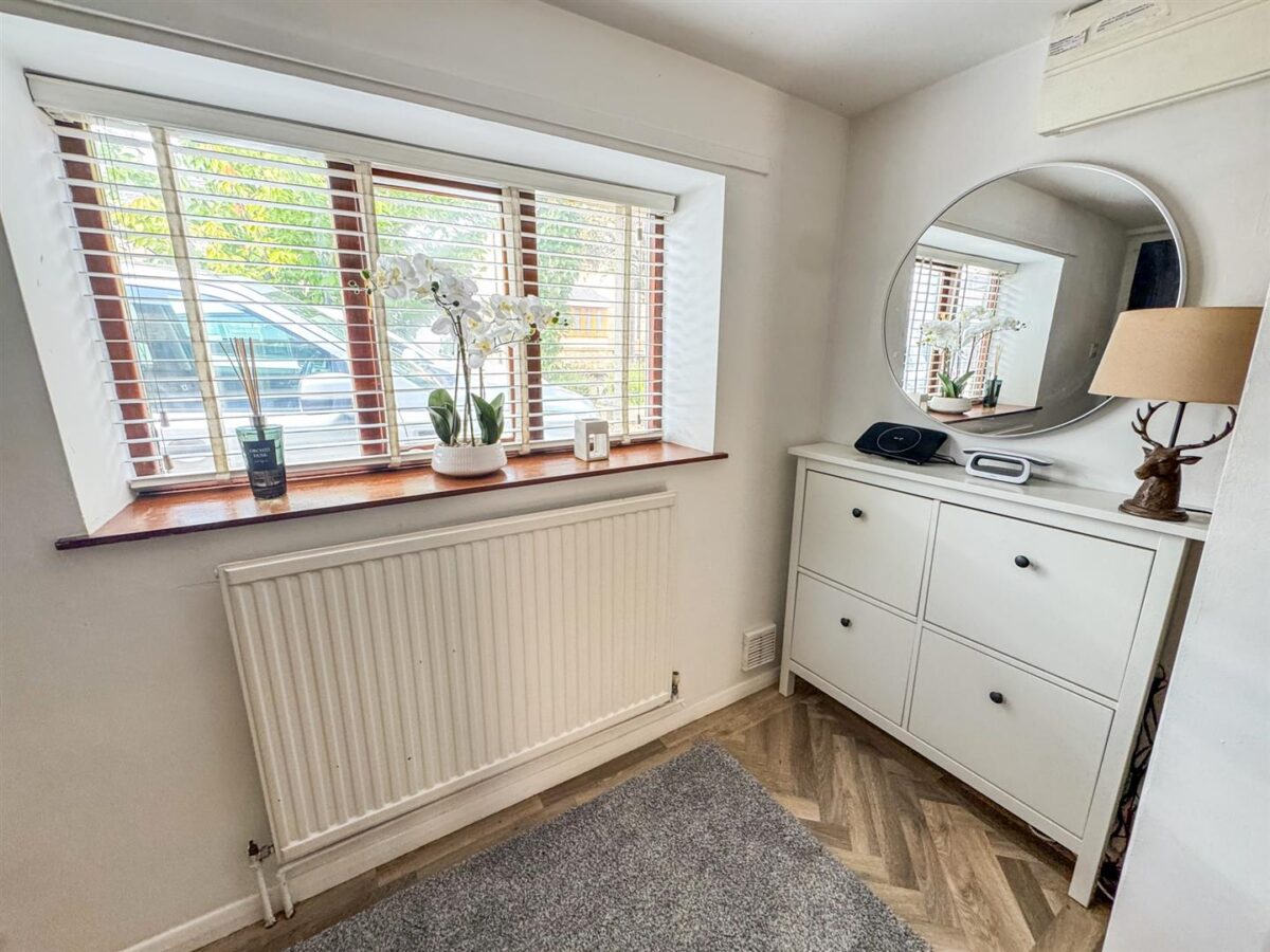 Chapel Road, Weldon, Corby