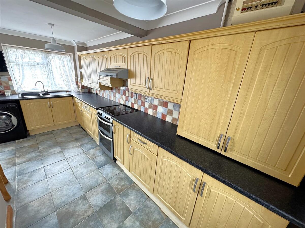 Brigg Court, Corby
