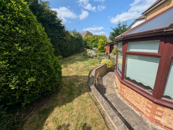 Hempland Close, Great Oakley, Corby