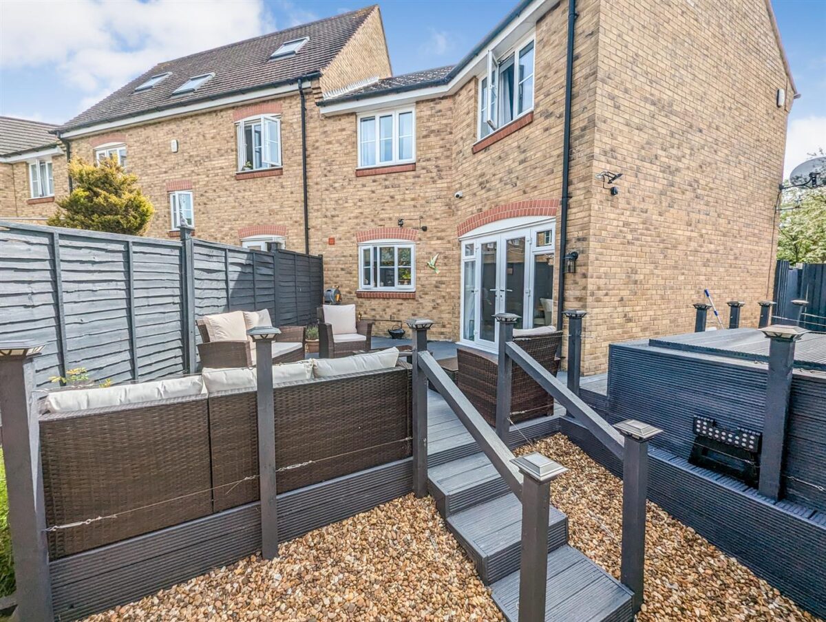 Rose Close, Corby