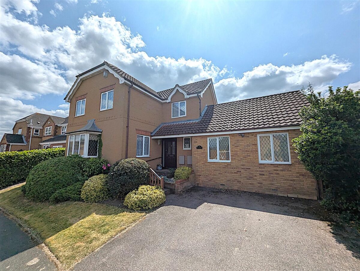 Hempland Close, Great Oakley, Corby