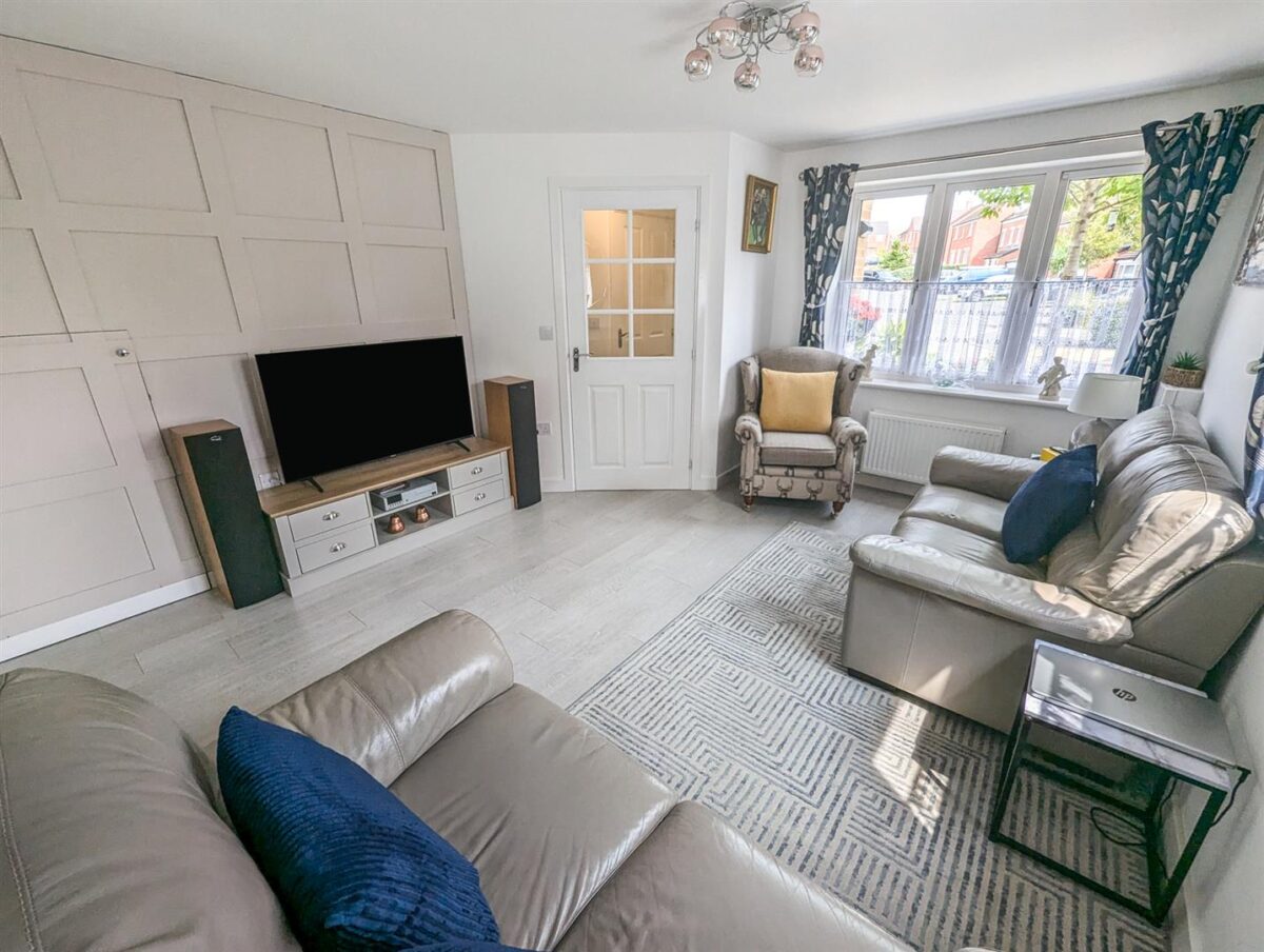 Silvester Road, Weldon, Corby