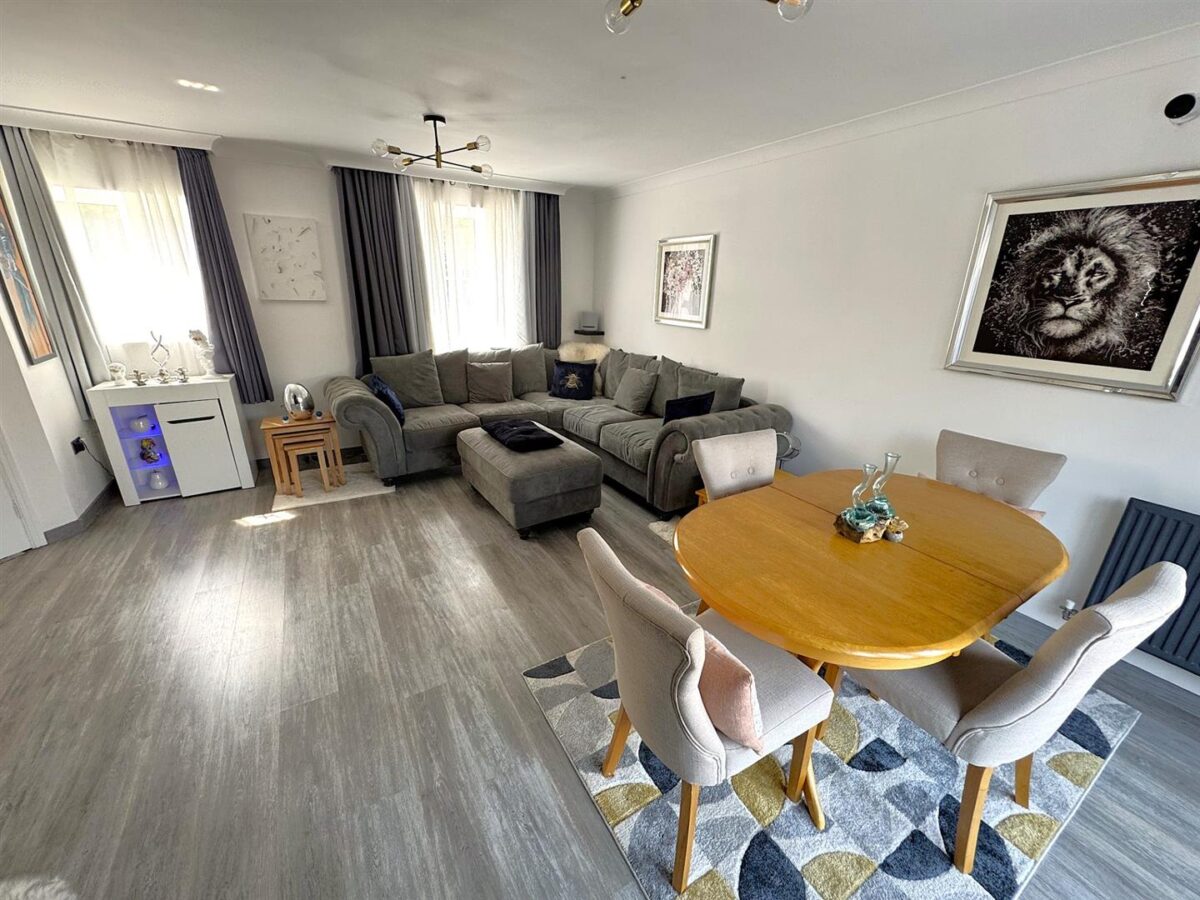 Rose Close, Corby