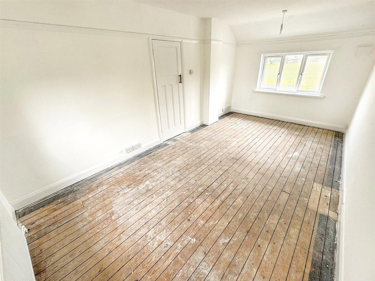 Studfall Avenue, Corby