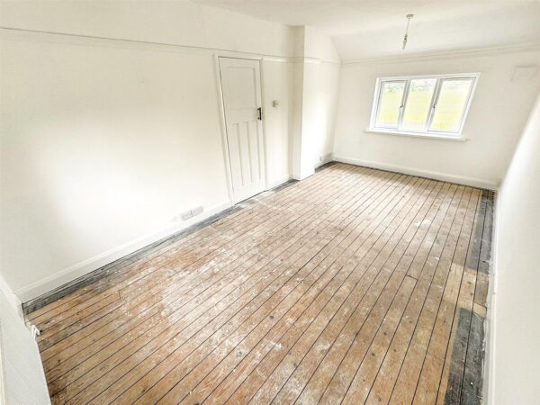 Studfall Avenue, Corby