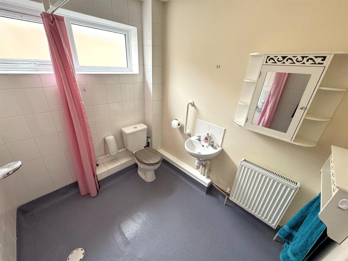 Bamburg Close, Corby