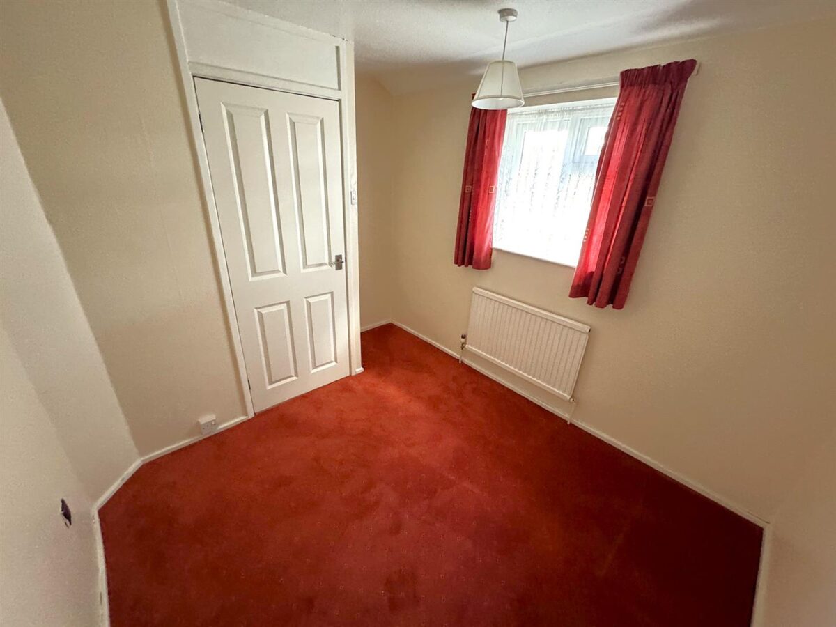 Cambridge Avenue, Corby