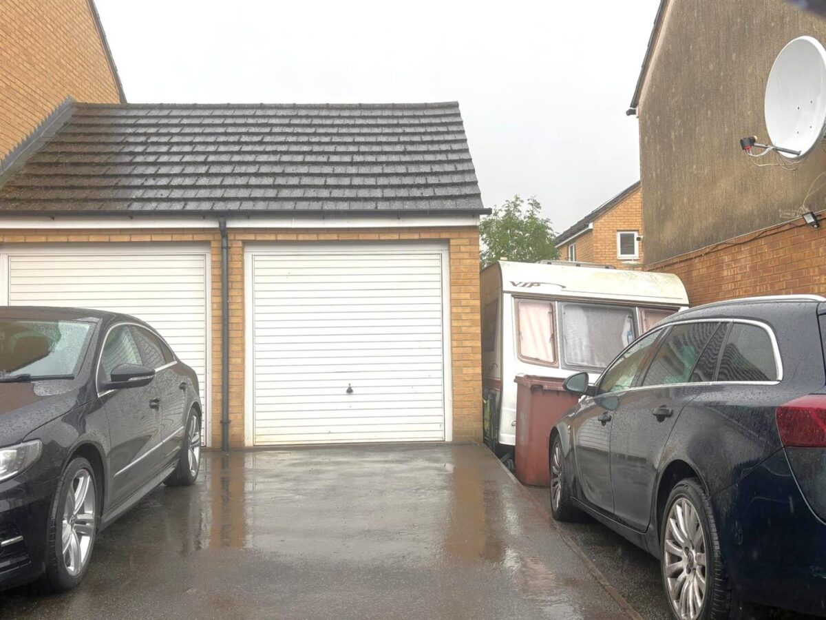 Gunnell Road, Corby