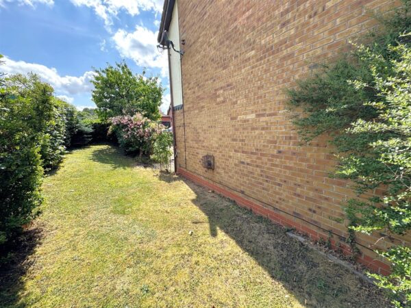 Hoppet Close, Great Oakley, Corby