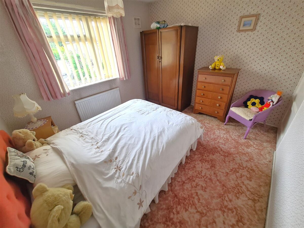 Lindisfarne Road, Corby