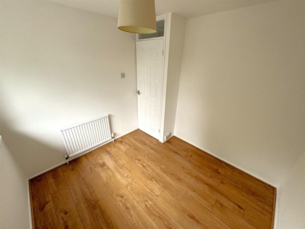 Dobson Walk, Corby