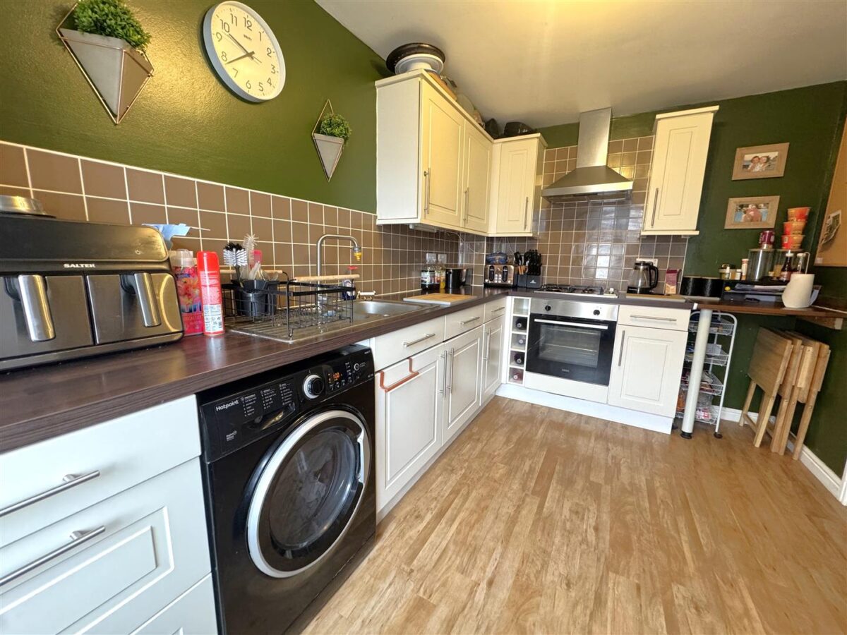 Wren Close, Corby