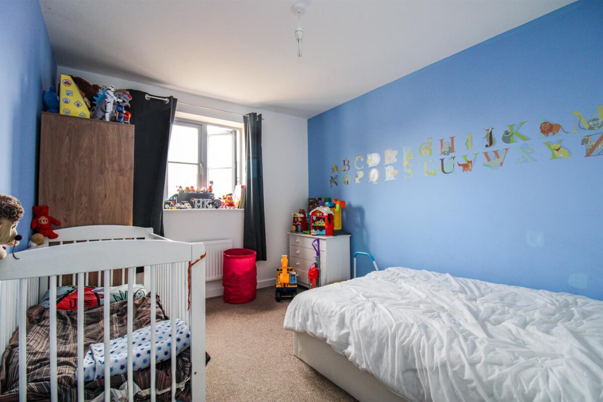 Eydon Drive, Corby