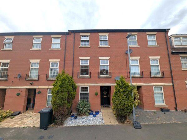 Conyger Close, Great Oakley, Corby