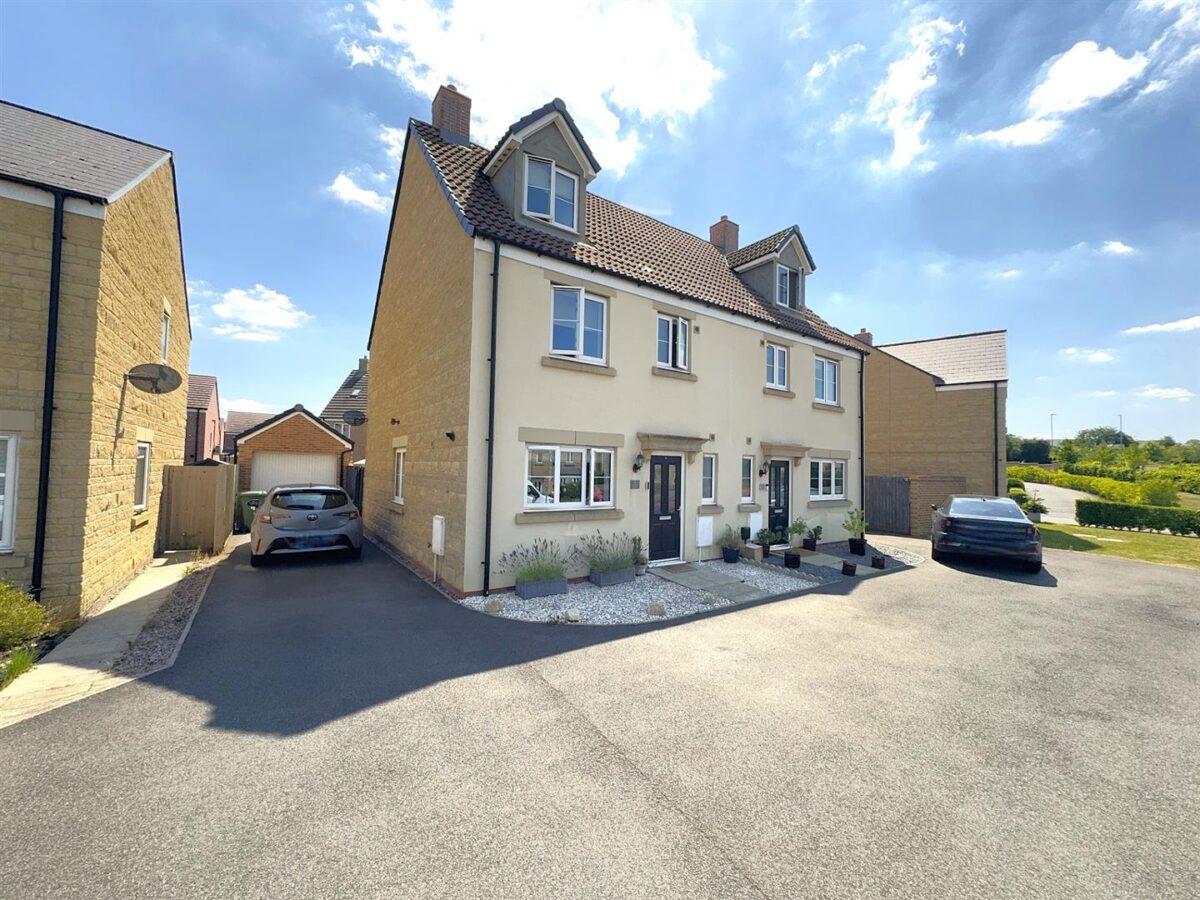 Airfield Way, Weldon, Corby