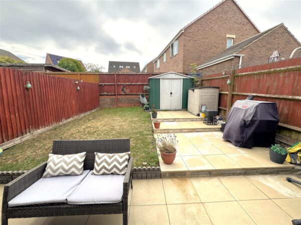 Wren Close, Corby