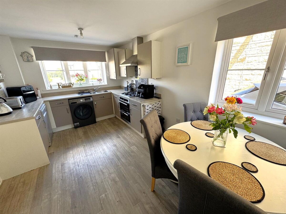 Airfield Way, Weldon, Corby