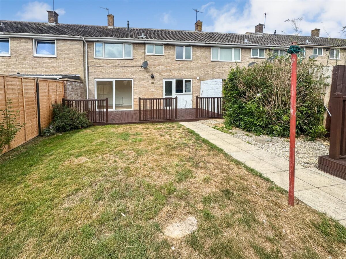 Thurso Walk, Corby