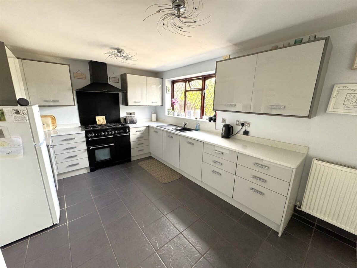 Hoppet Close, Great Oakley, Corby