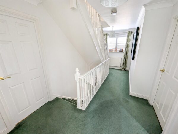 Corby Road, Weldon, Corby
