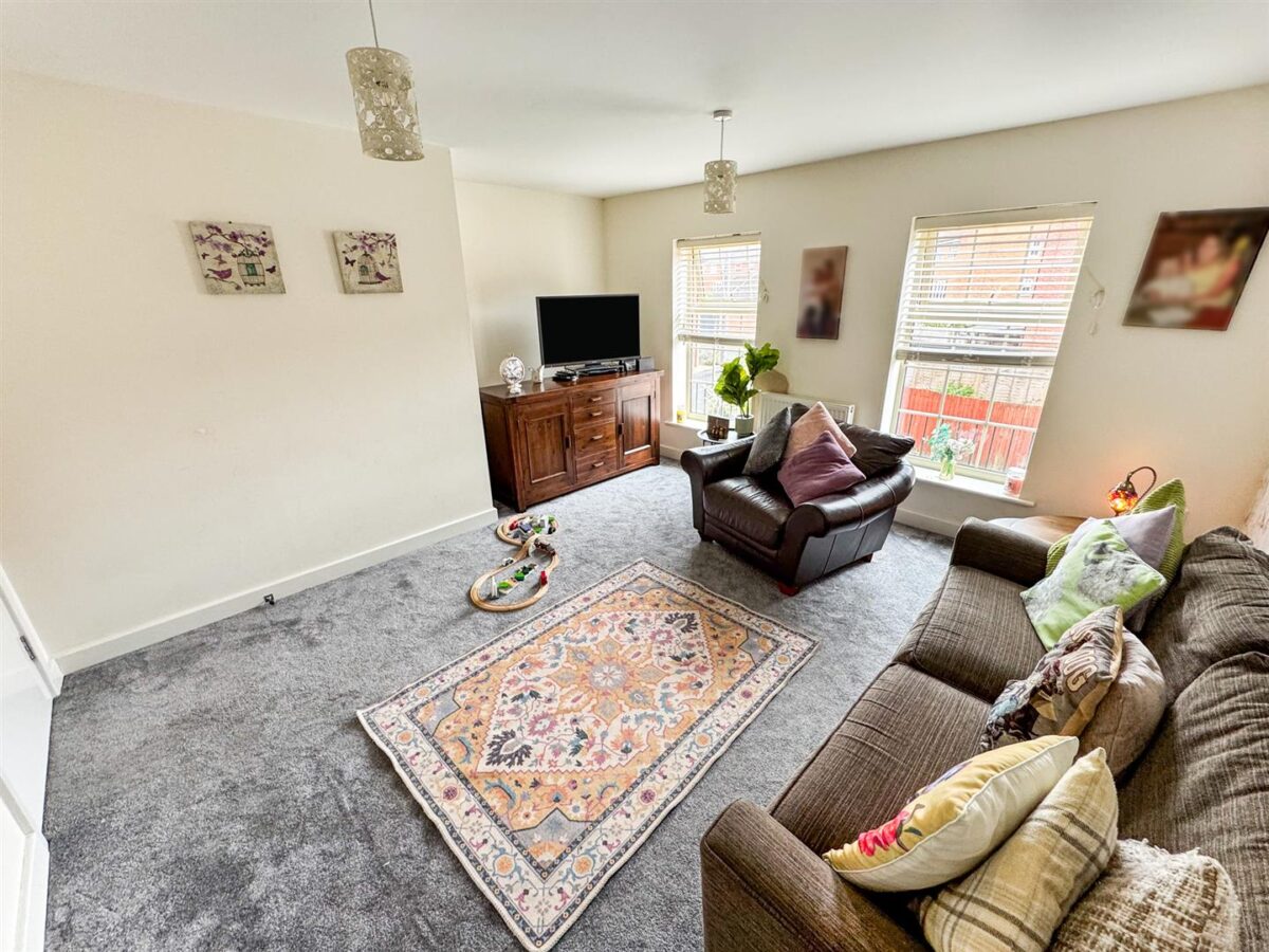 Conyger Close, Great Oakley, Corby