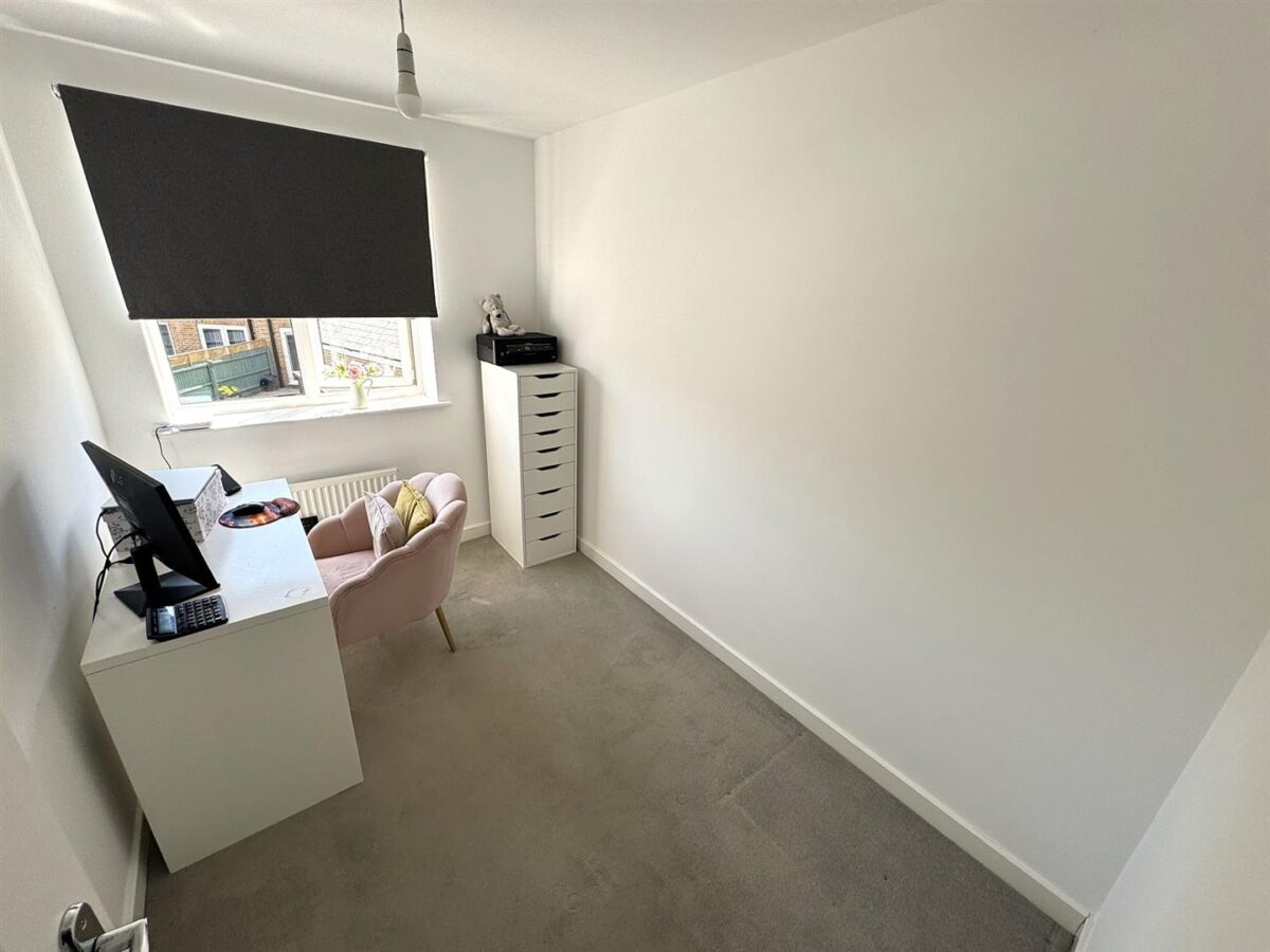 Airfield Way, Weldon, Corby