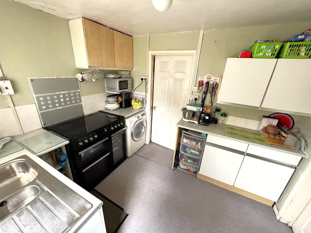 Stuart Road, Corby