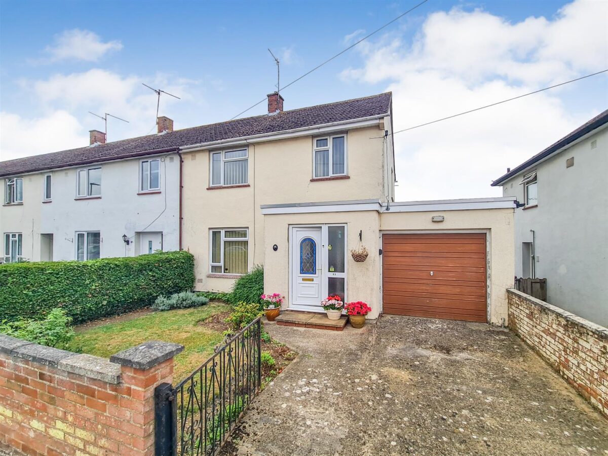 Lindisfarne Road, Corby