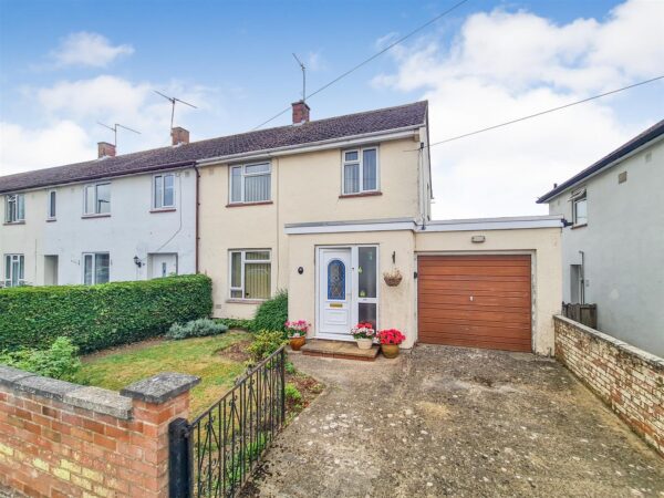 Lindisfarne Road, Corby
