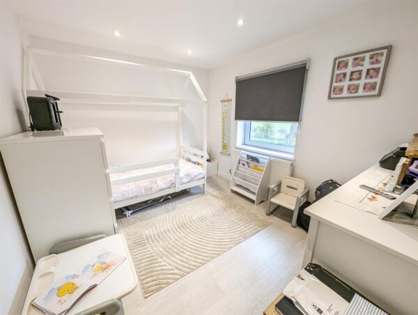 Gainsborough Road, Corby