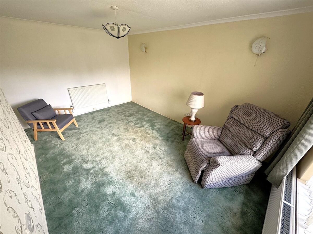 Cambridge Avenue, Corby
