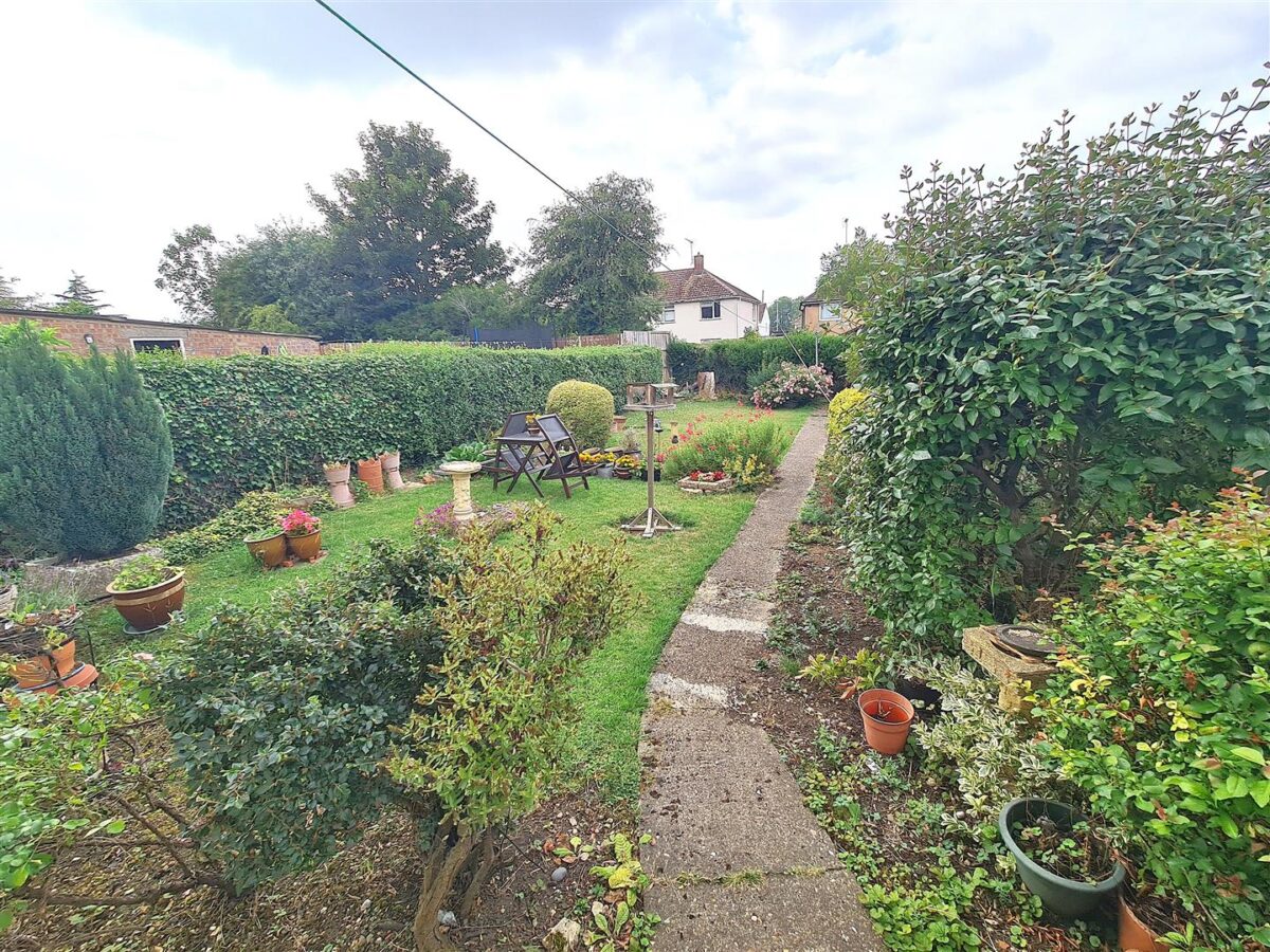 Lindisfarne Road, Corby
