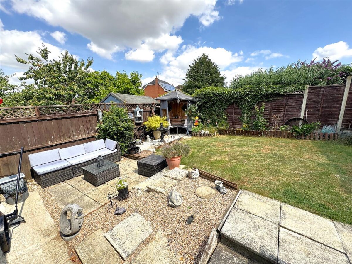 Hoppet Close, Great Oakley, Corby