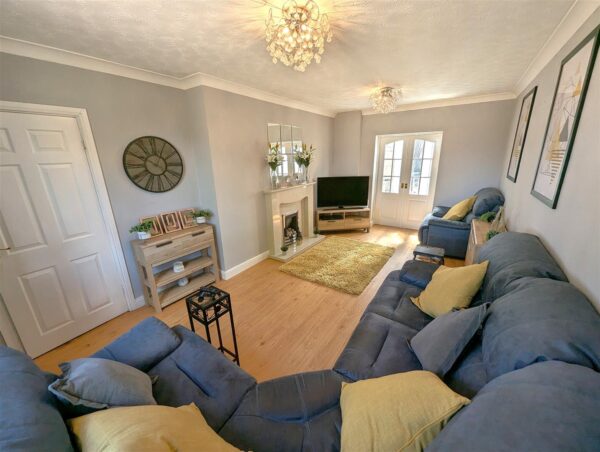 Westfields Road, Corby