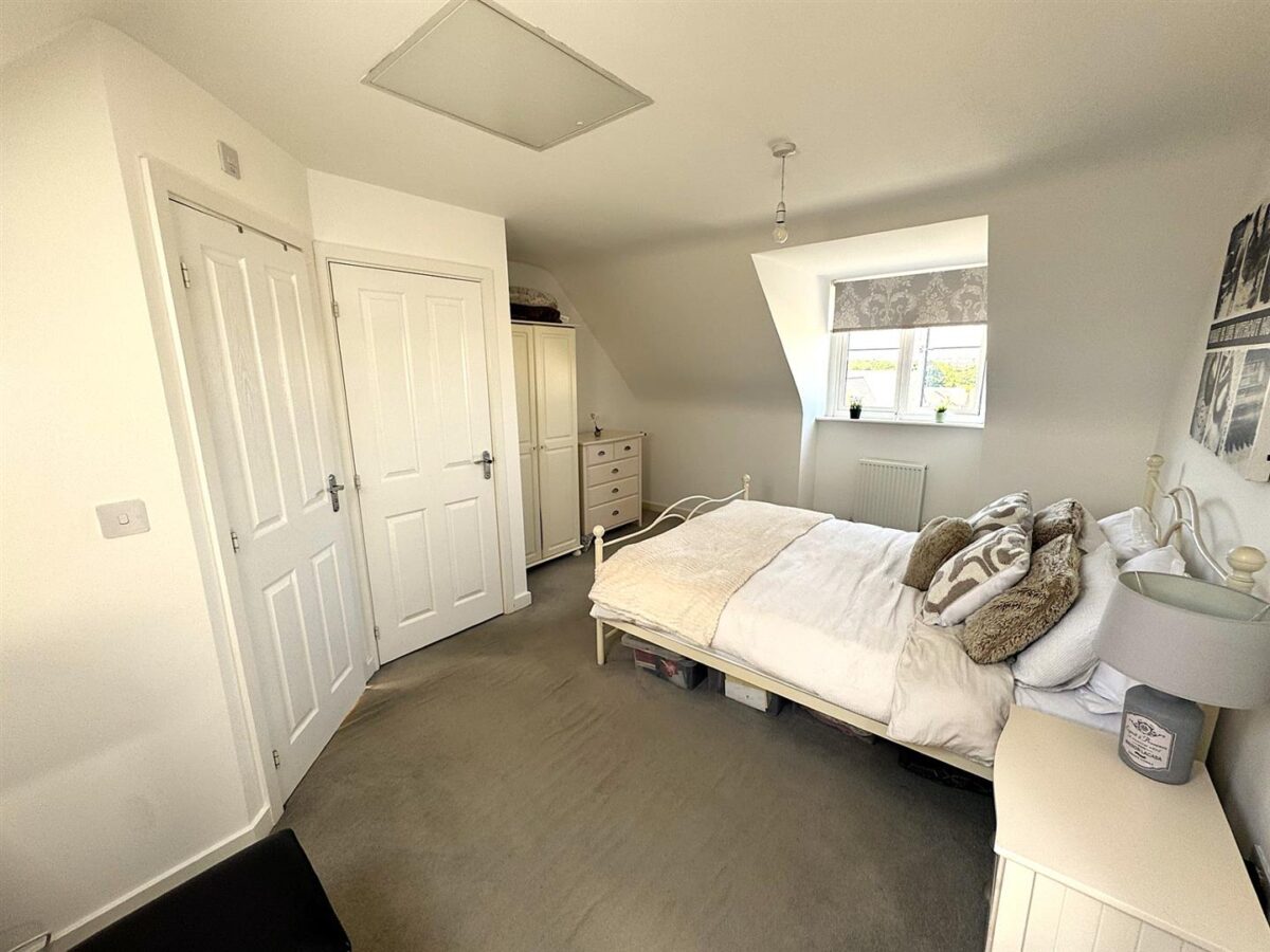 Airfield Way, Weldon, Corby