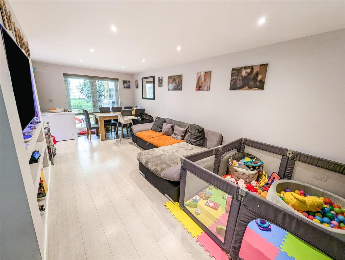 Gainsborough Road, Corby