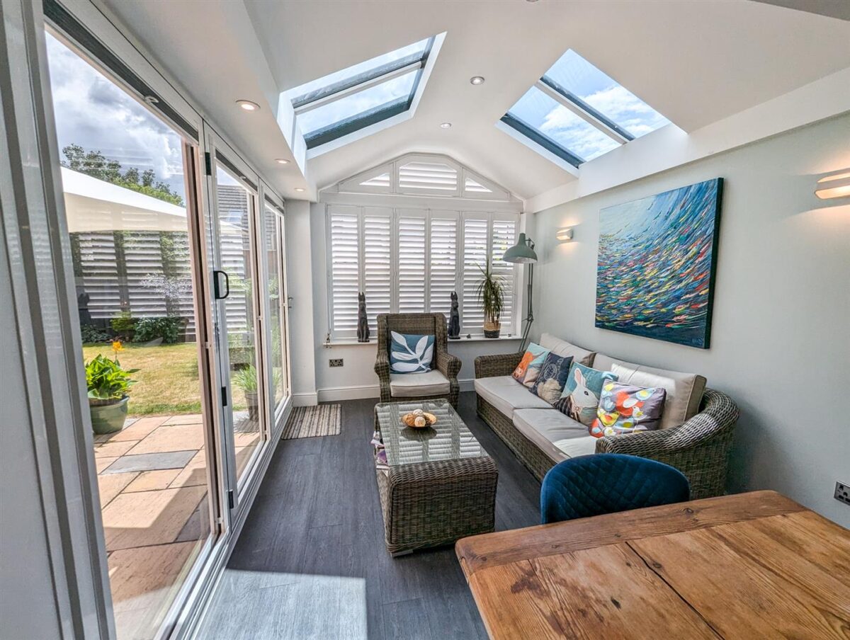 Corby Road, Weldon, Corby