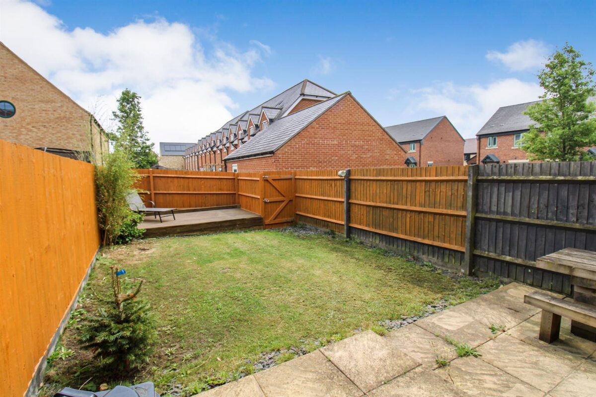 Eydon Drive, Corby