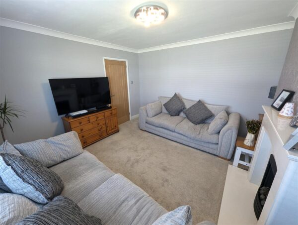 Thor Walk, Corby