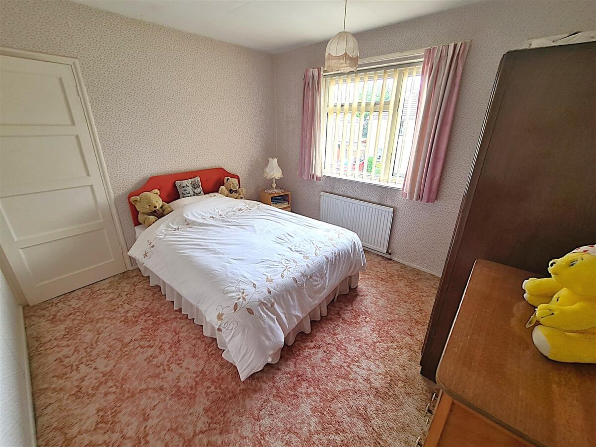 Lindisfarne Road, Corby